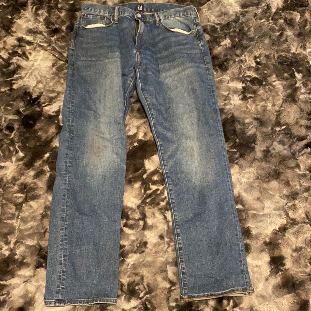 GAP size 33x32 blue jeans